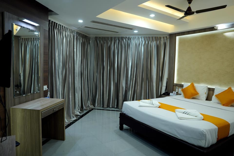 KRISHNA HOLIDAY VILLAGE Hotel in Kerala