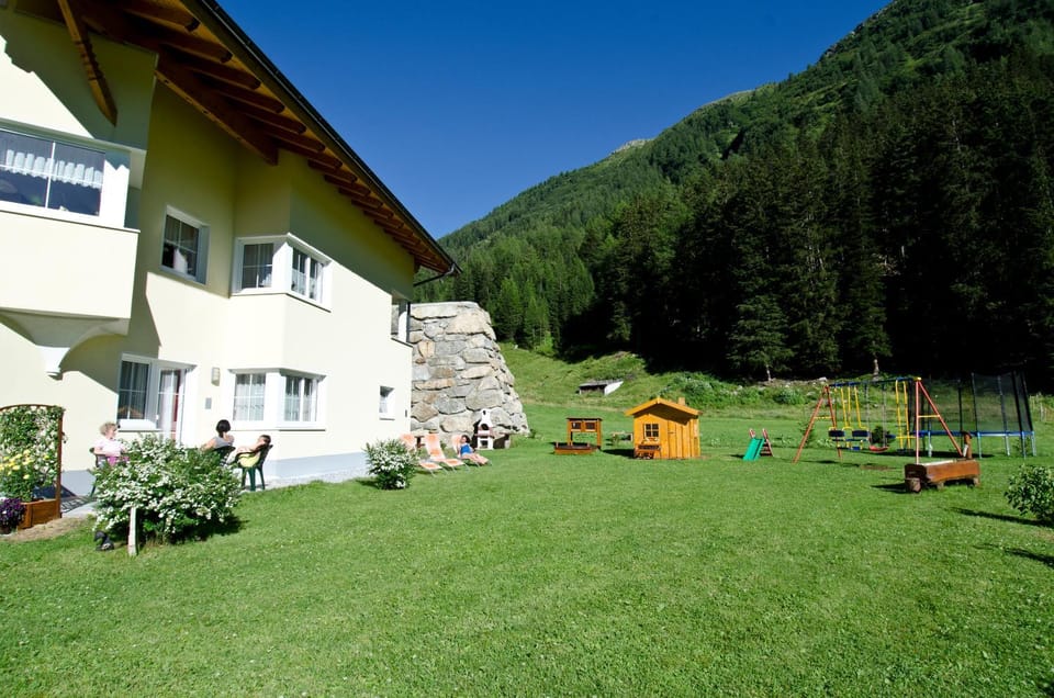 Property building, Garden