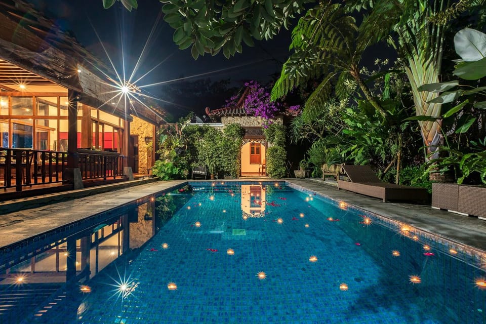 Garden, Swimming pool