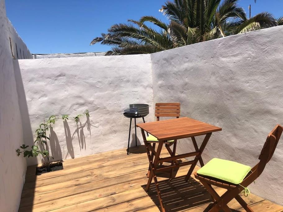 Playa Marina Eco Bungalow – Arrieta View House in Isla de Lanzarote