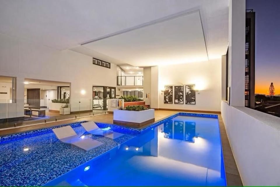 Property building, Swimming pool