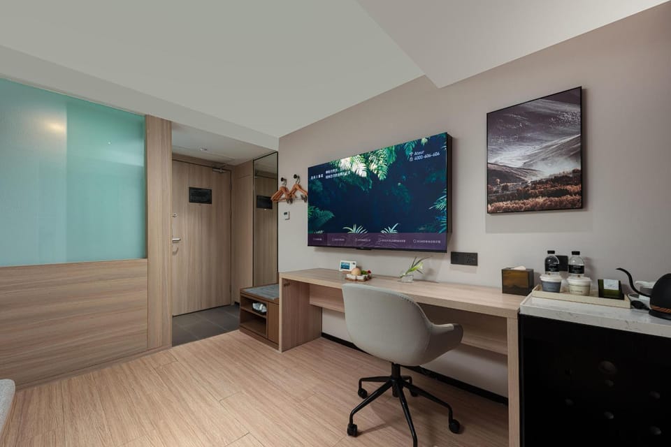 Atour X Hotel Chengdu Taikoo Li General Office Wangfujing Hotel in Chengdu