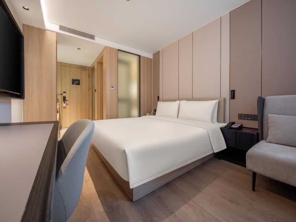 Atour Light Hotel (Jinan Jiefang Road) Hotel in Shandong