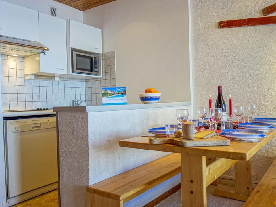 Apartment Les Hauts du Val Claret - Val Claret-22 by Interhome Apartment in Tignes