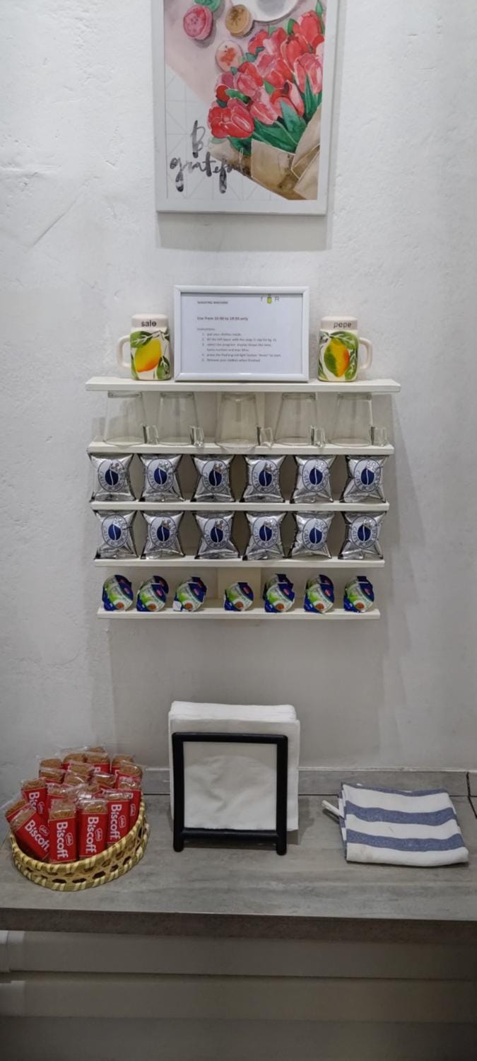 Coffee/tea facilities, Kitchen or kitchenette