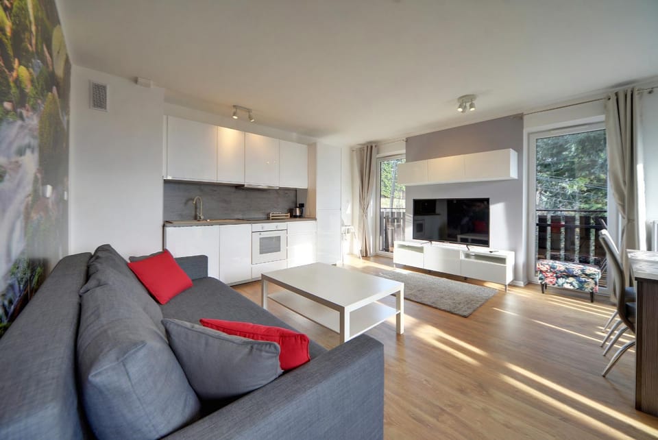 Kitchen or kitchenette, Seating area