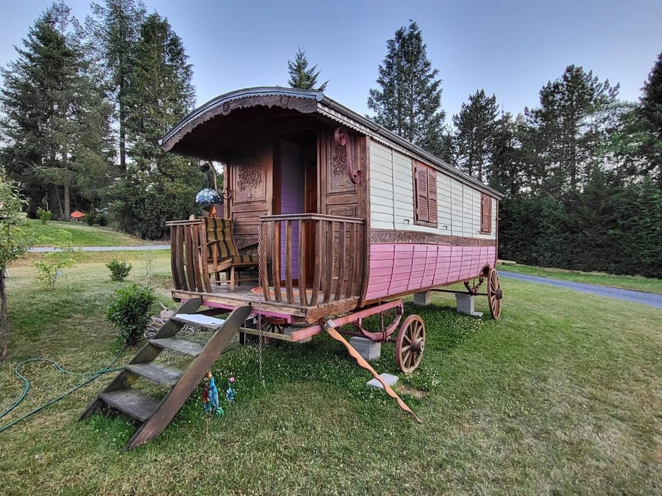 les Refuges du Chalet Campground/ 
RV Resort in Wallonia, Belgium