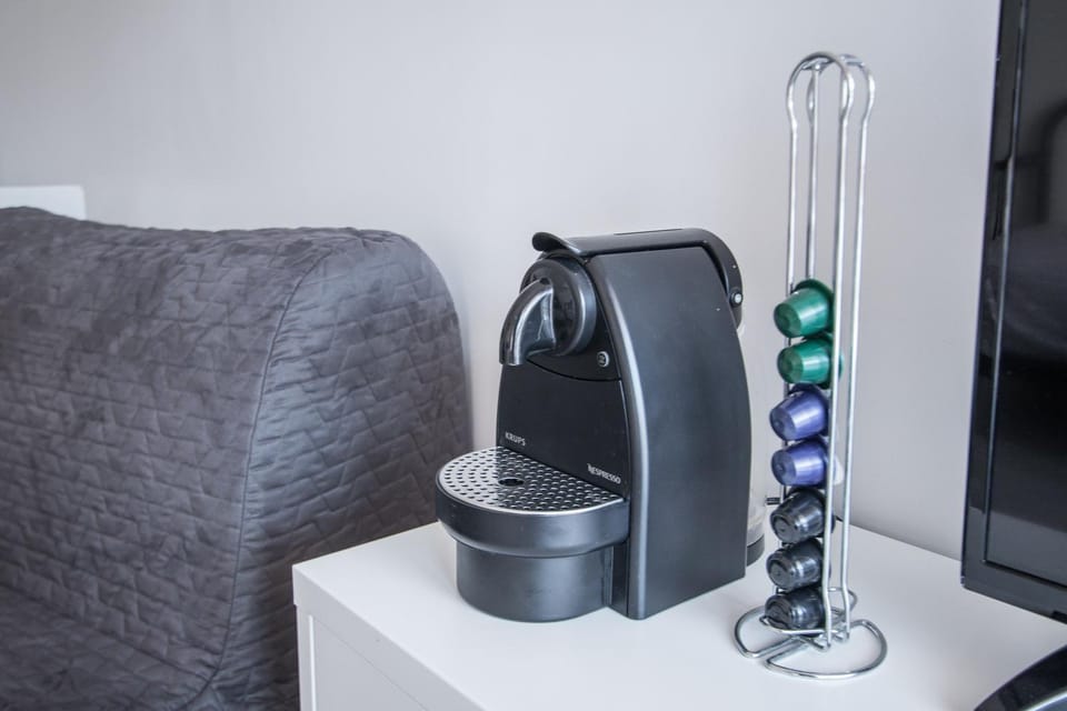 Coffee/tea facilities, Other