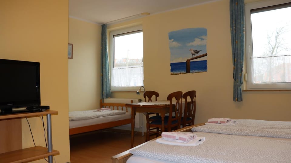 TV and multimedia, Photo of the whole room