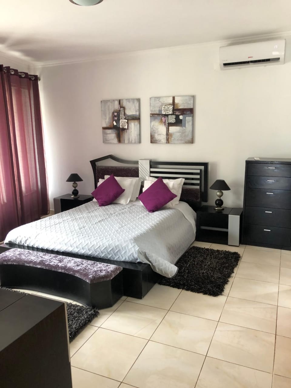 Bedroom, air conditioner