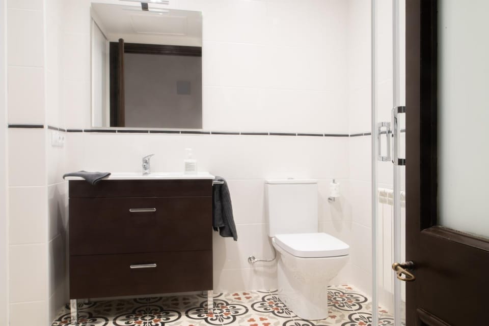 Toilet, Bathroom