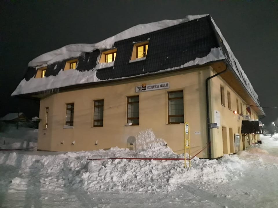 Property building, Winter