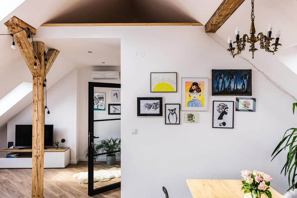 TV and multimedia, Living room, Decorative detail, Dining area
