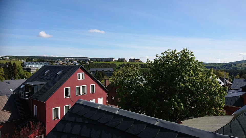 Nearby landmark, Neighbourhood, City view, Street view