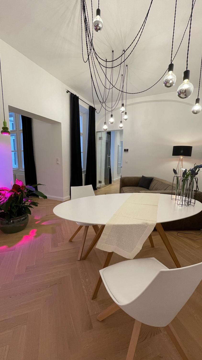 Living room, Dining area