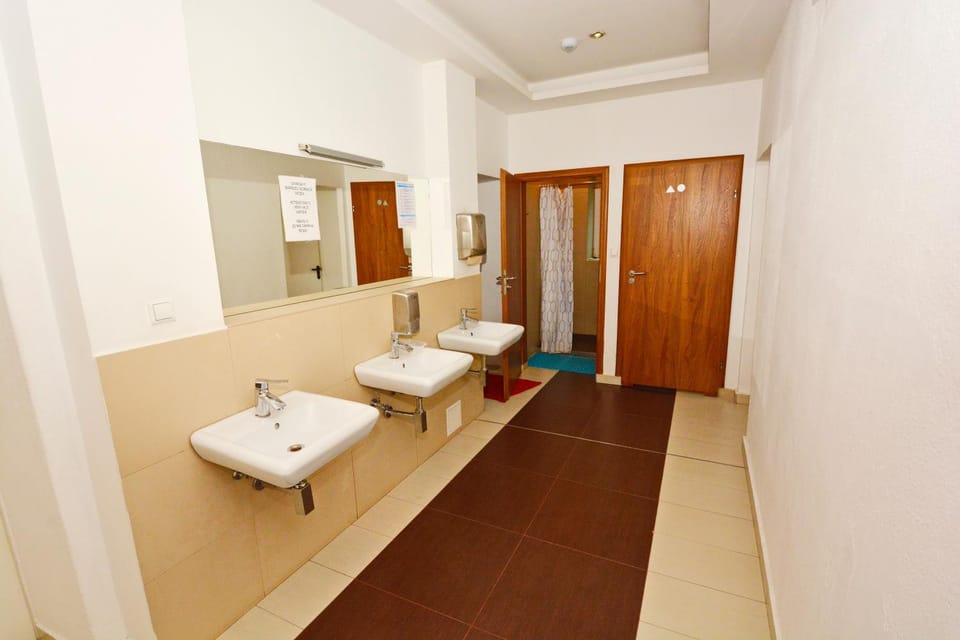 Shower, Bathroom, Bathroom