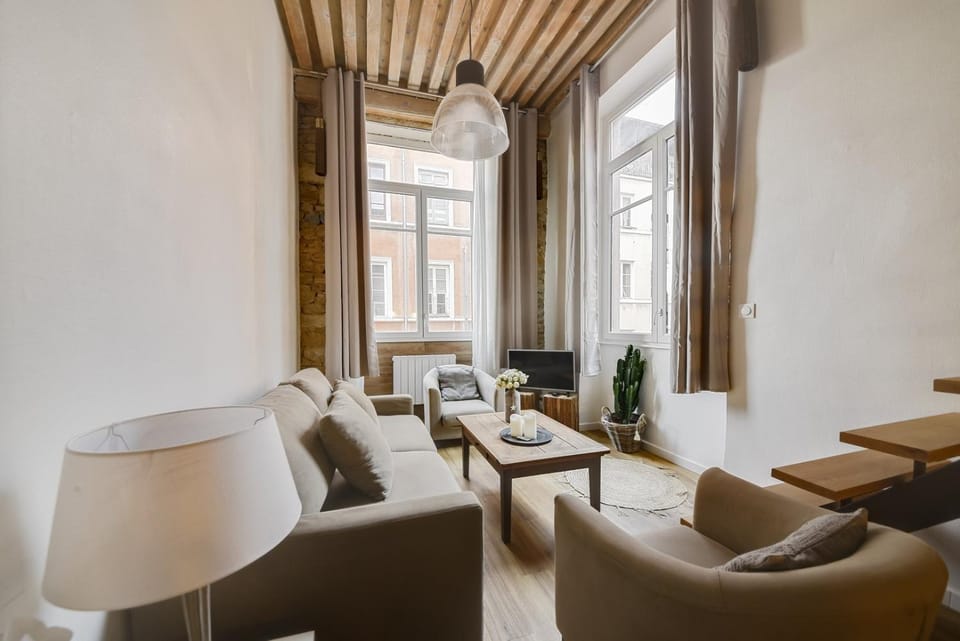 GuestReady - Magnificent duplex canut hypercentre Apartment in Lyon