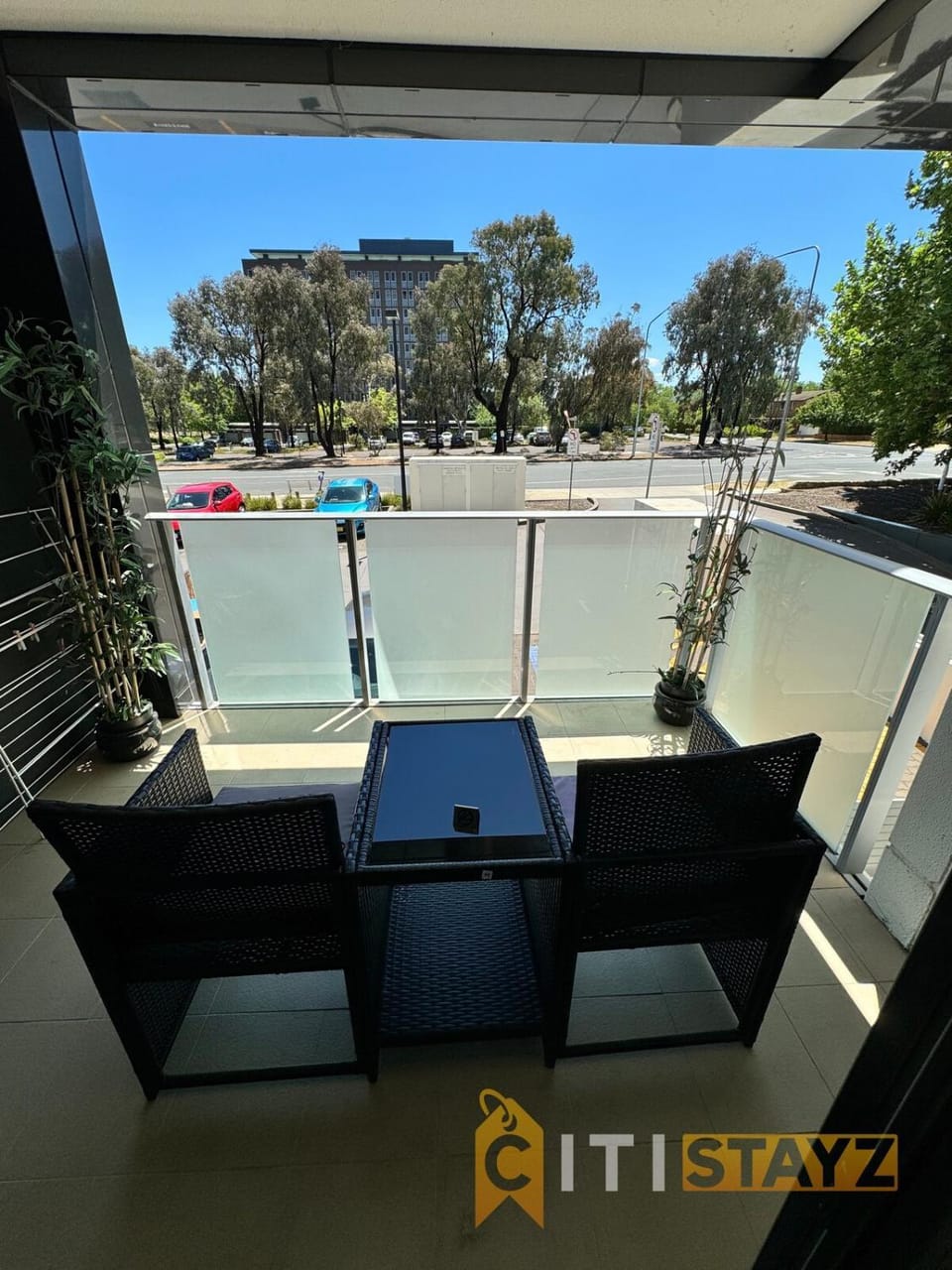 Braddon 1BD - Walk to Tram - Gym - Free Parking Apartment in Canberra