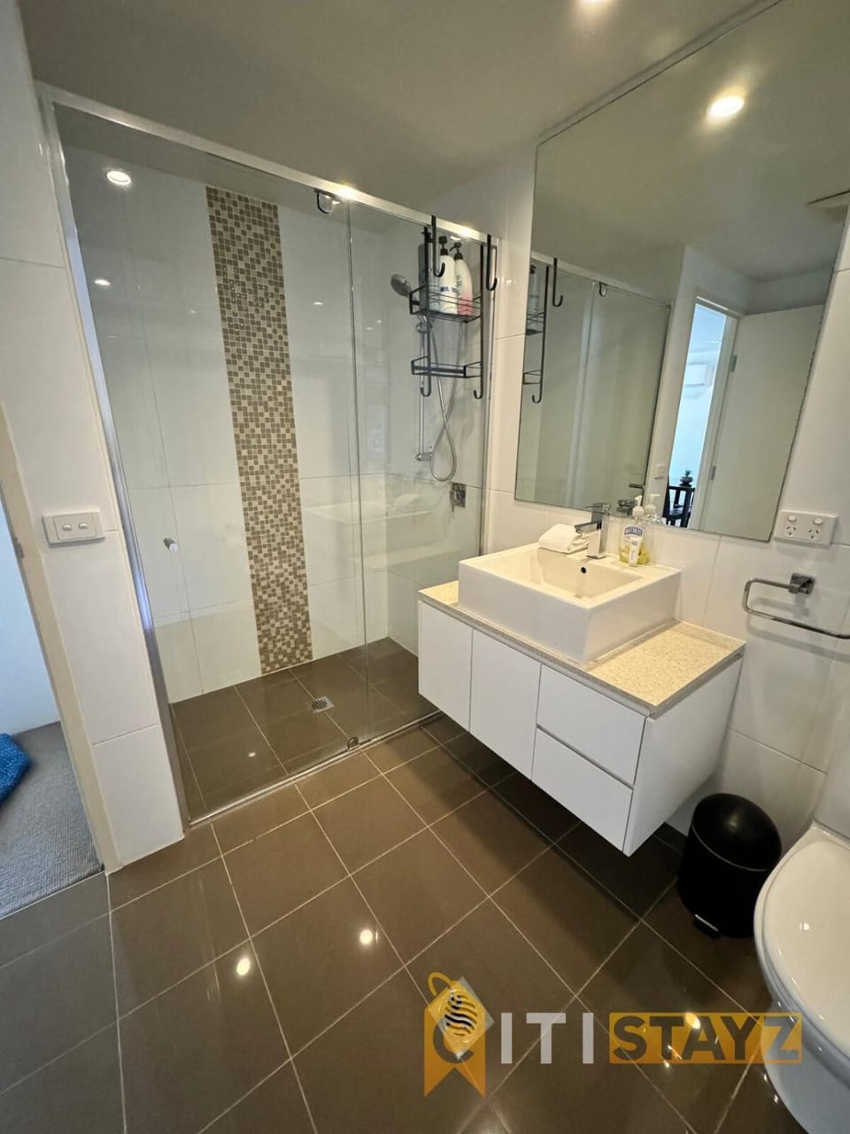 Braddon 1BD - Walk to Tram - Gym - Free Parking Apartment in Canberra