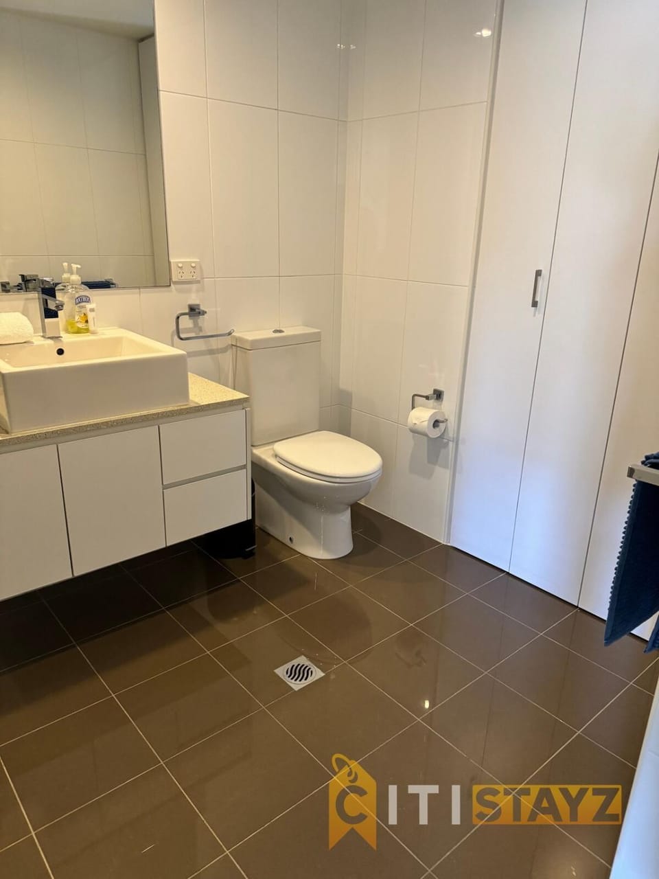 Braddon 1BD - Walk to Tram - Gym - Free Parking Apartment in Canberra