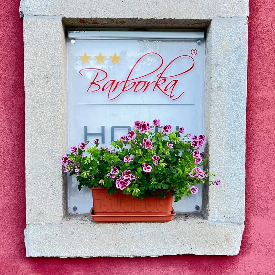 Property logo or sign