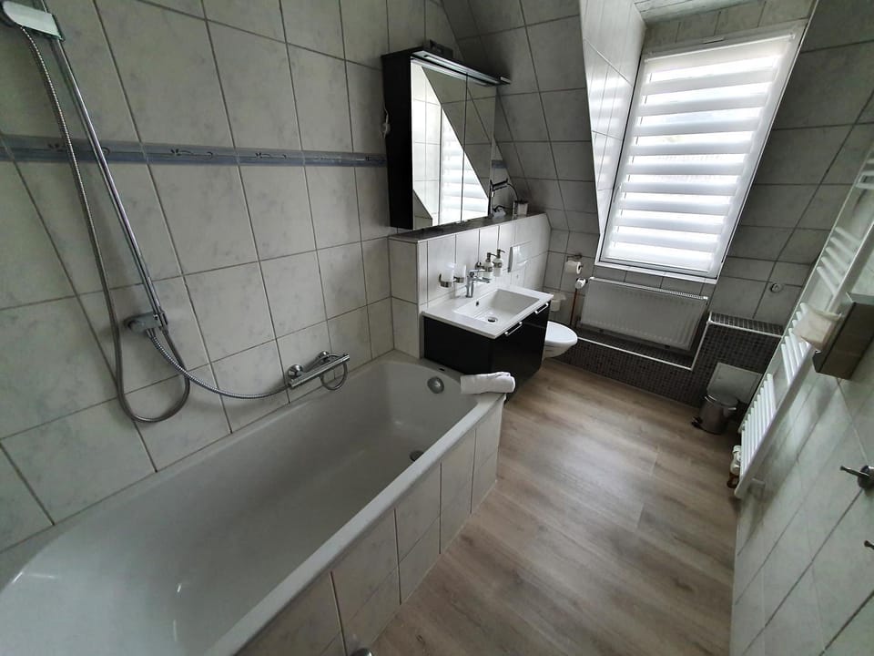 Shower, Bathroom, Bath