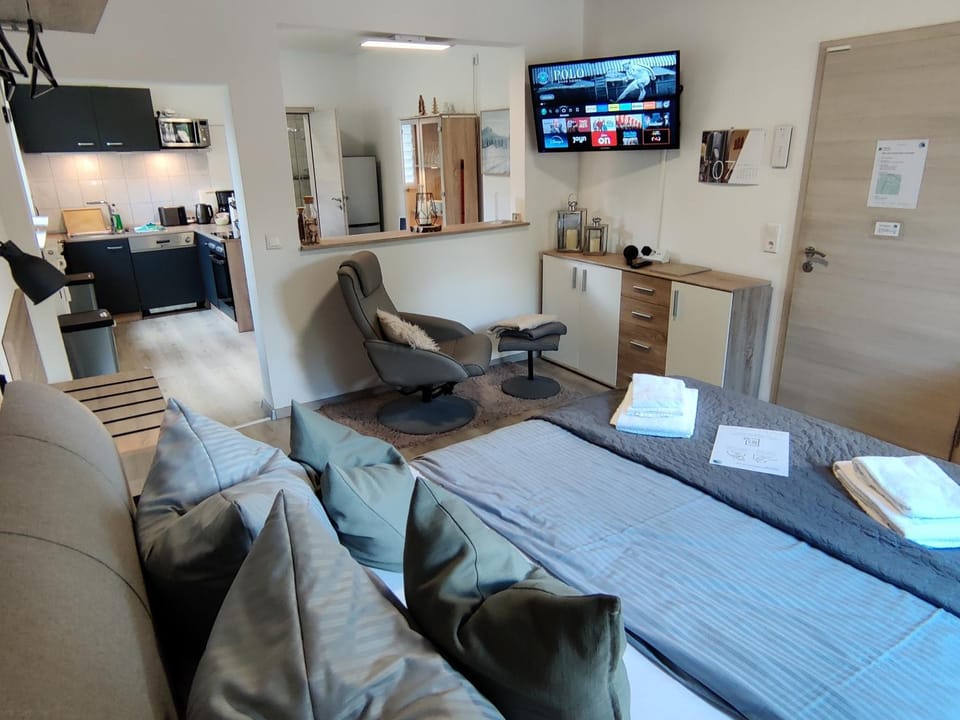 Living room, Bedroom