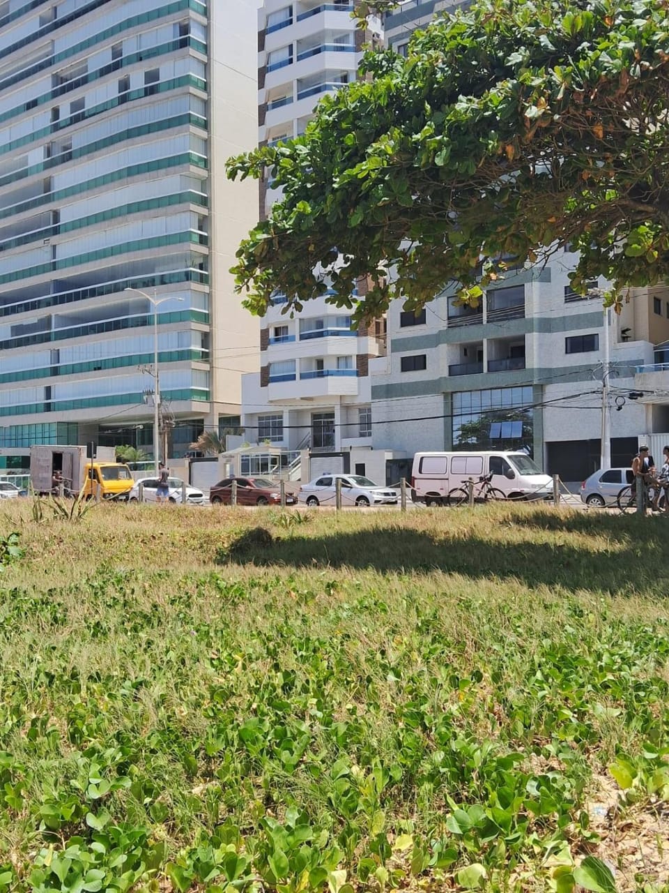 apto na orla de Itaparica, com wifi, área privada e excelente para crianças, terceira idade e pets. Apartment in Vila Velha