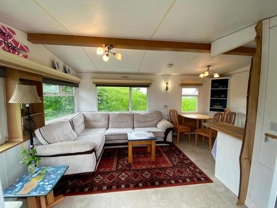 Inch Hideaway Eco Camping Campground/ 
RV Resort in County Cork