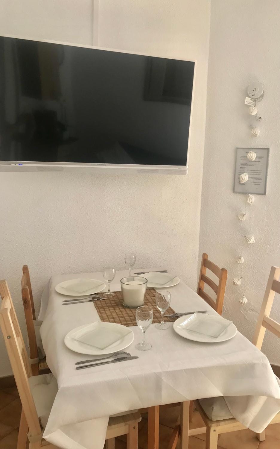 TV and multimedia, Dining area