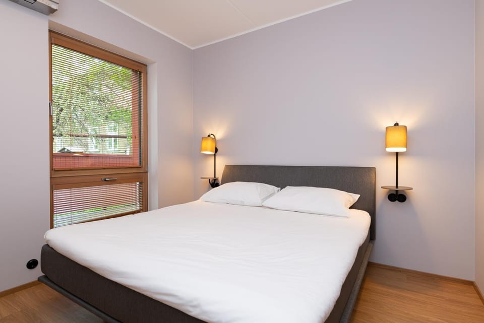 Self-check-in spacious 1 bedroom apartment with terrace and free parking Apartment in Tallinn