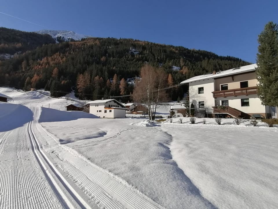 Property building, Winter