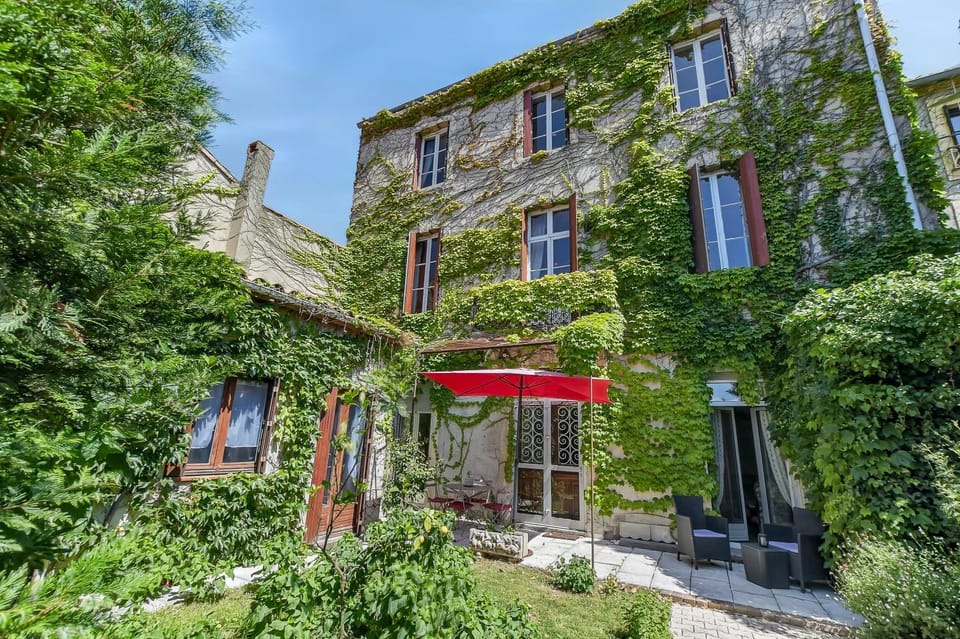 Property building, Garden