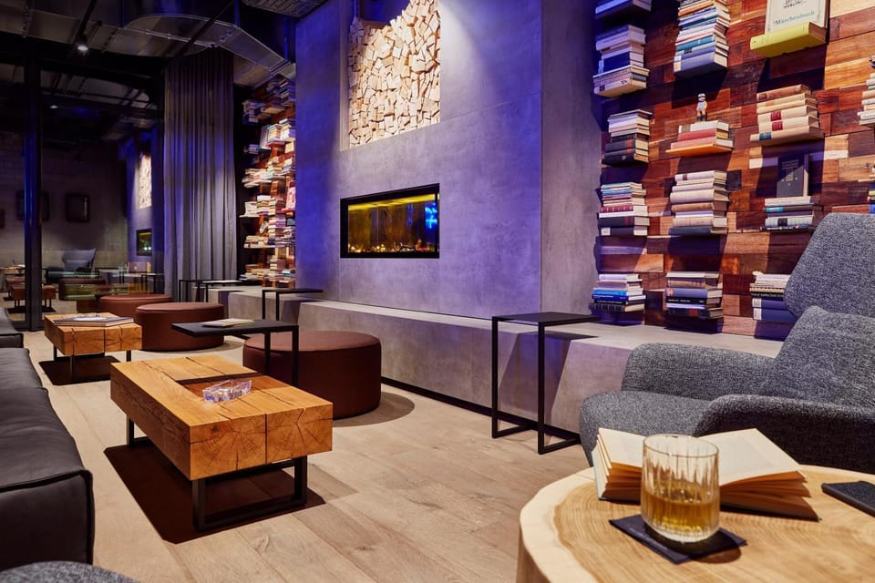 Lounge or bar