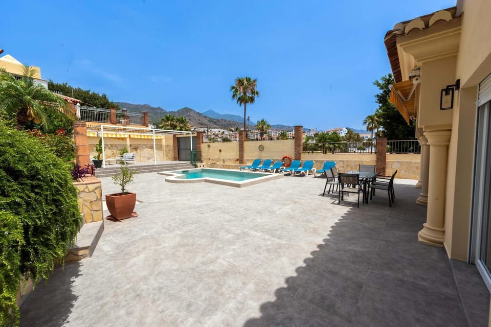 Villa del Miso Villa in Nerja
