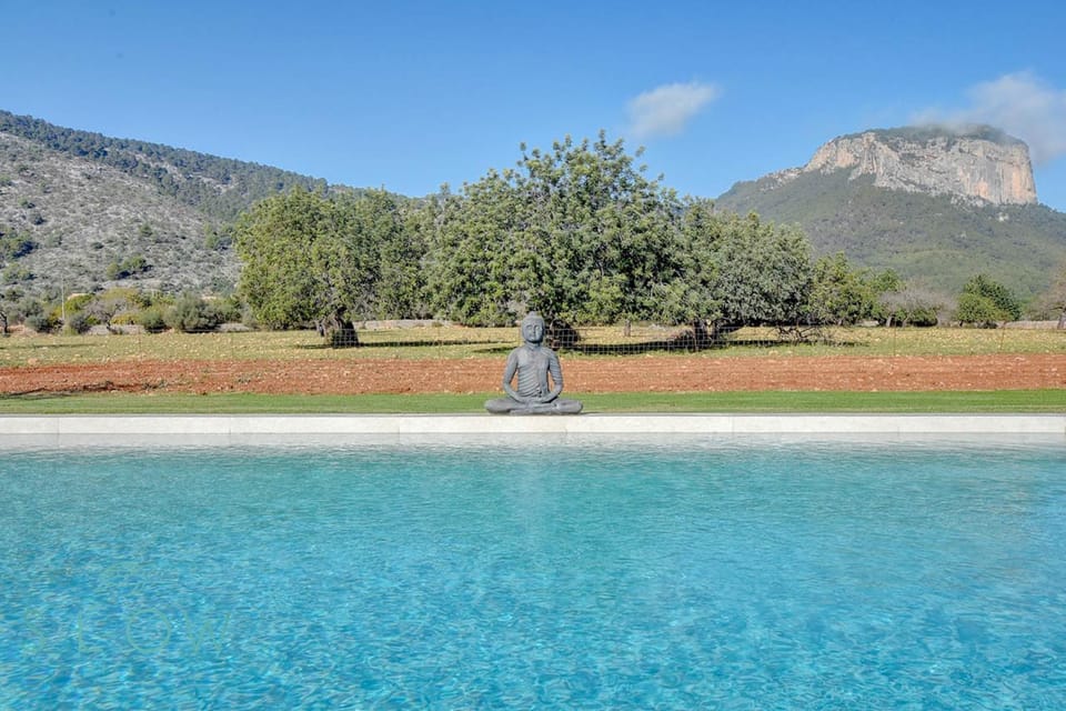 Villa Son Guinyol by Slow Villas Villa in Alaró