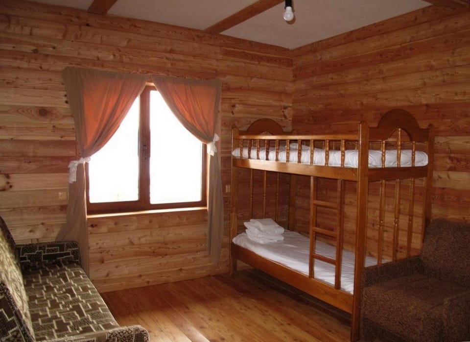 Полонянка Apartment in Lviv Oblast