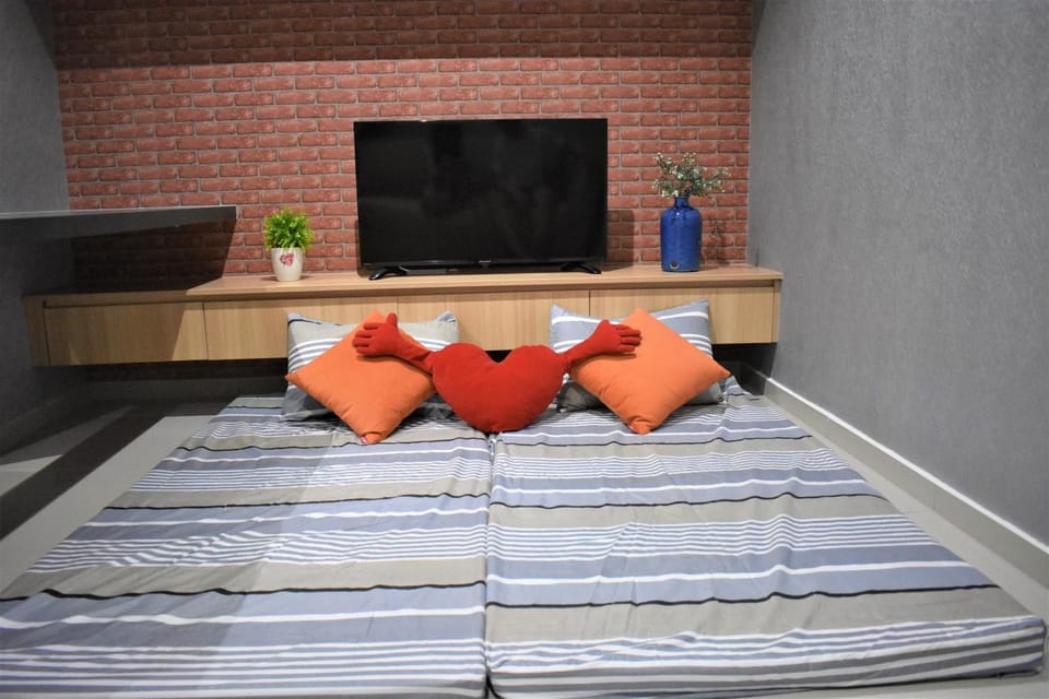 i-City-Casa Rosa - Wifi - Netflix - Movies - Parking - Sleeps 5 pax Apartment in Selangor, Malaysia