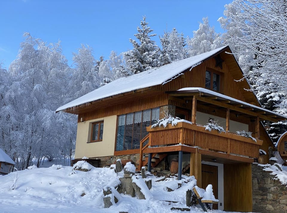 Property building, Winter