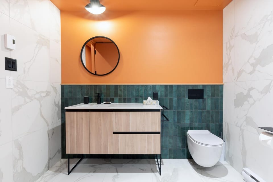 Toilet, Bathroom