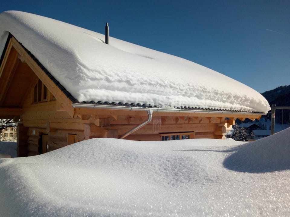 Property building, Winter
