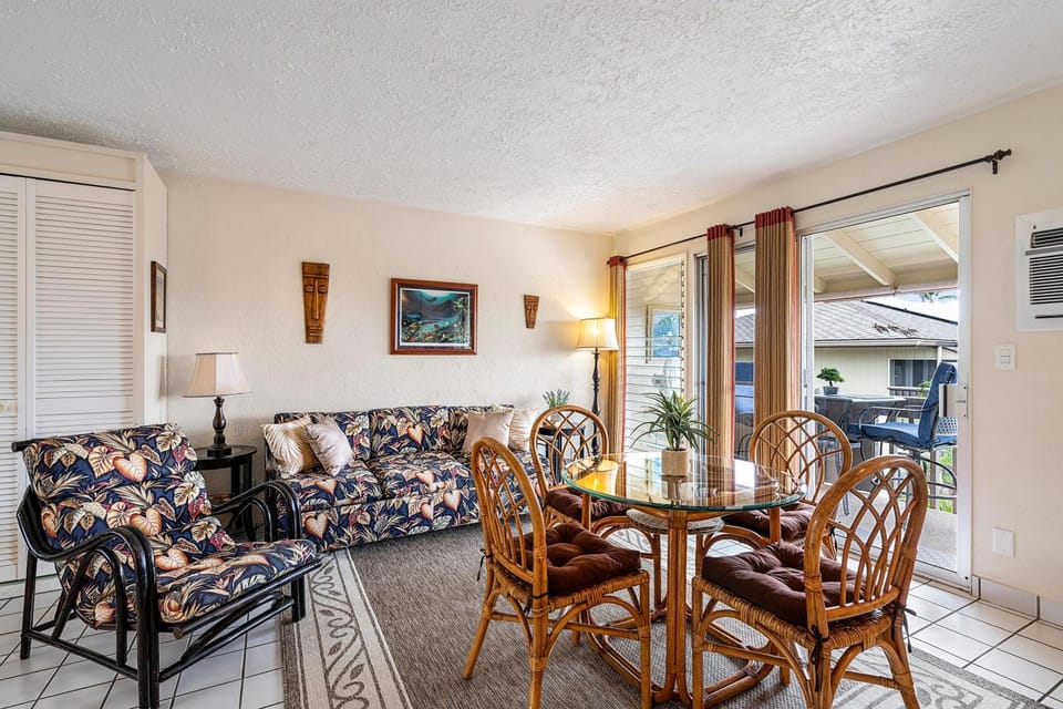 Kona Shores #203 House in Holualoa