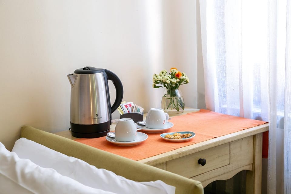 Coffee/tea facilities