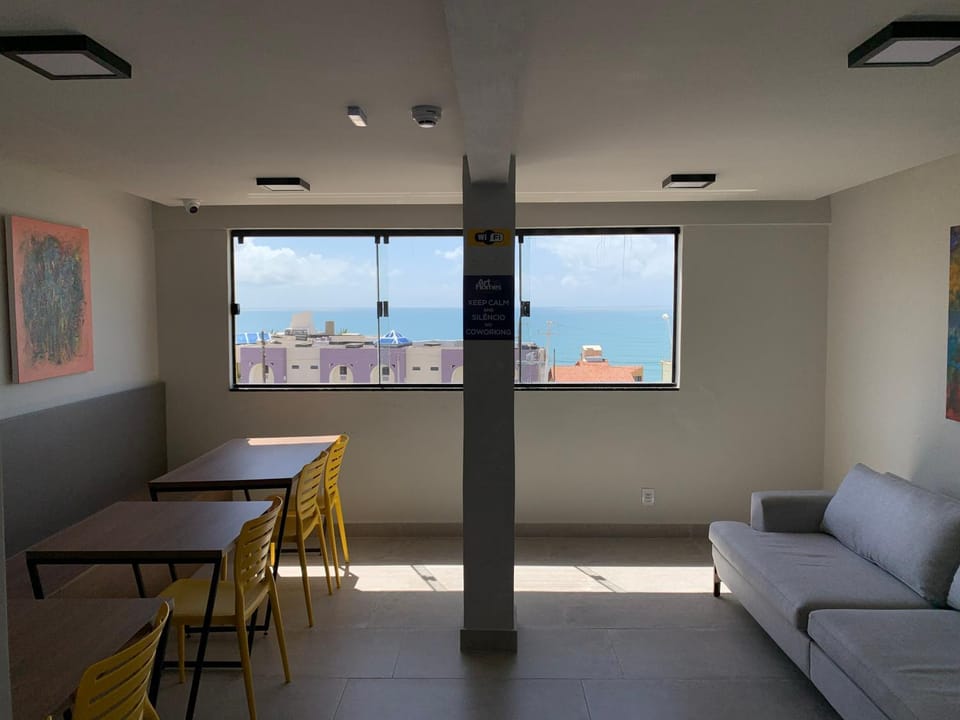 Natural landscape, Business facilities, Seating area, Sea view, Area and facilities, internet