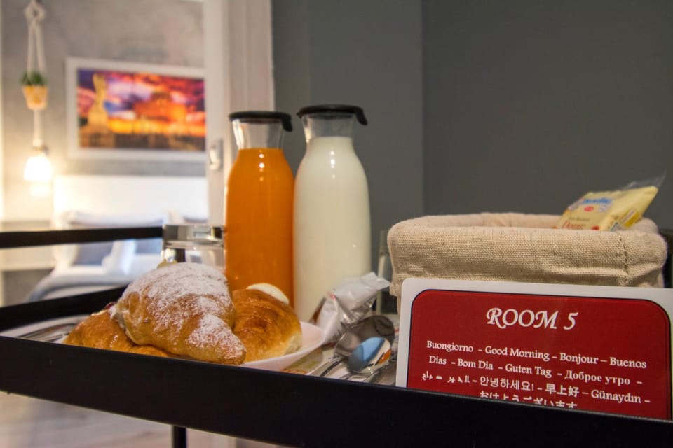 Piccolo Hotel Boutique Bed and Breakfast in Rome