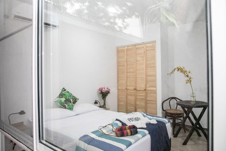 50N15 B&B Bed and Breakfast in Cali