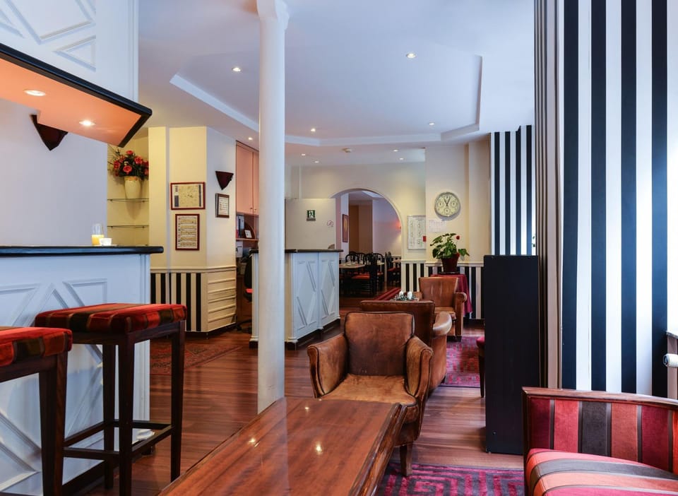 Communal lounge/ TV room, Lounge or bar