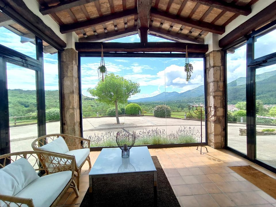 Masia d'Amer - Complex rural amb encant House in Garrotxa