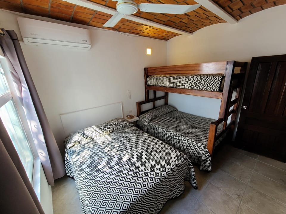 bunk bed