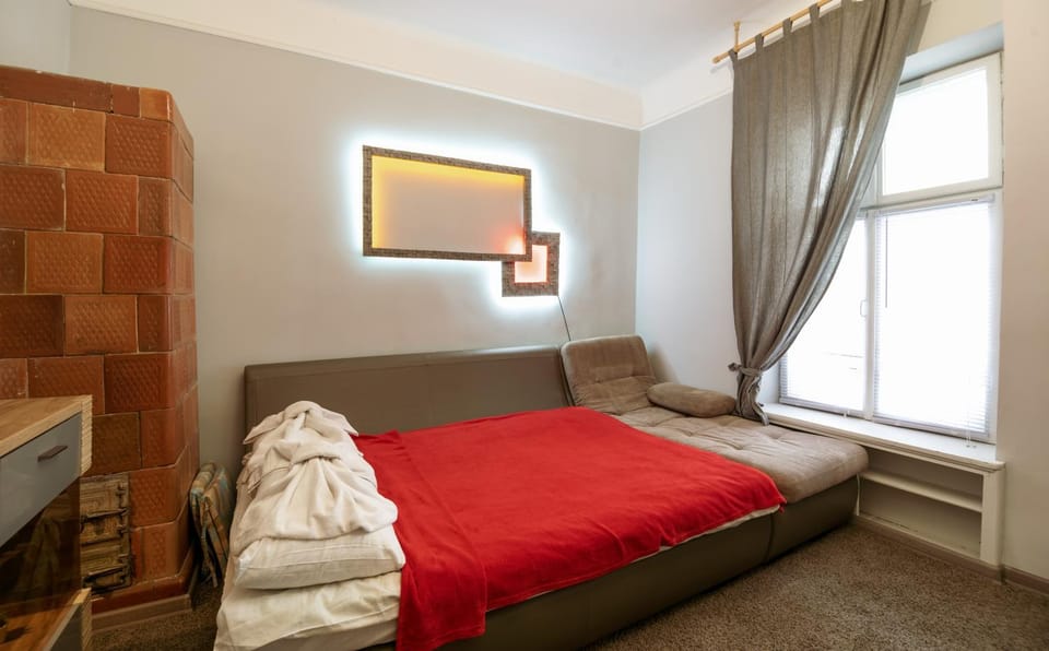 Bed, Living room, Bedroom
